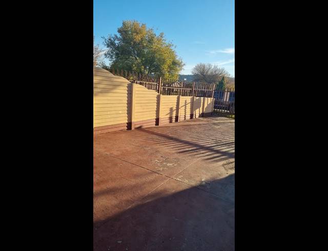 3 BEDROOM HOUSE FOR SALE IN FERNWOOD
